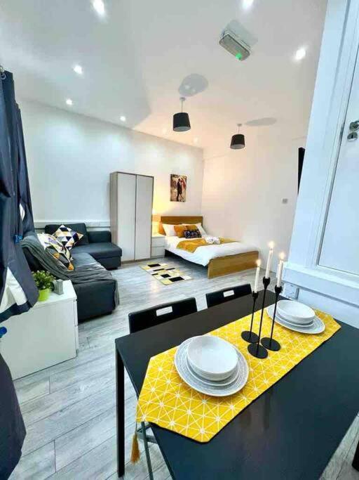 Comfortable Flat In Central London Appartement Buitenkant foto